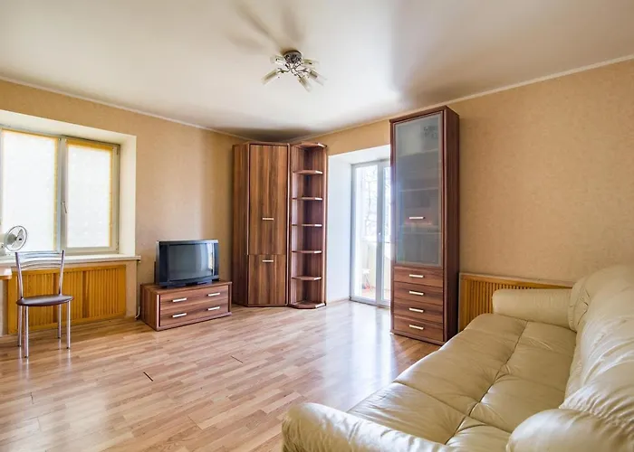 Most City Area 1-Bedroom Apartment, Central