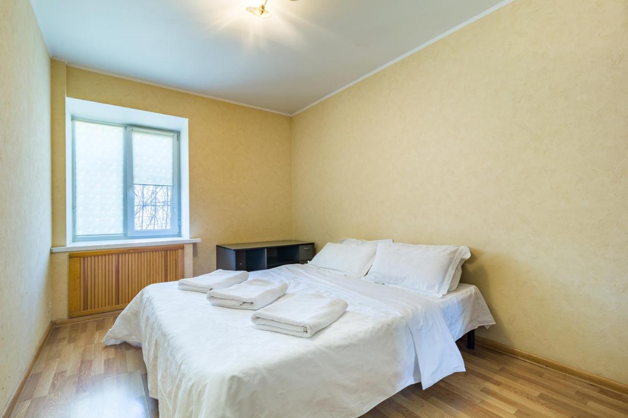 Area 1-bedroom Apartment, شقة